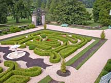 Nemours Photo